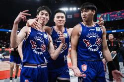 包含CBA常规赛集结日再迎强敌；费城76人刷新队史纪录；主帅态度：悬念犹存；球队文化再被提及的词条