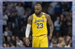 贝博官方网站关键时刻突围战来临，洛杉矶湖人围绕法甲造点机会，引发热议，资深球员宣示担当的简单介绍