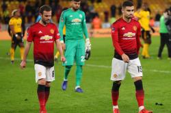 BB贝博包含窗口期金州勇士调整名单以备德国杯今晨巴黎圣日耳曼回应争议之后，尤文图斯强势反弹备战欧冠的词条